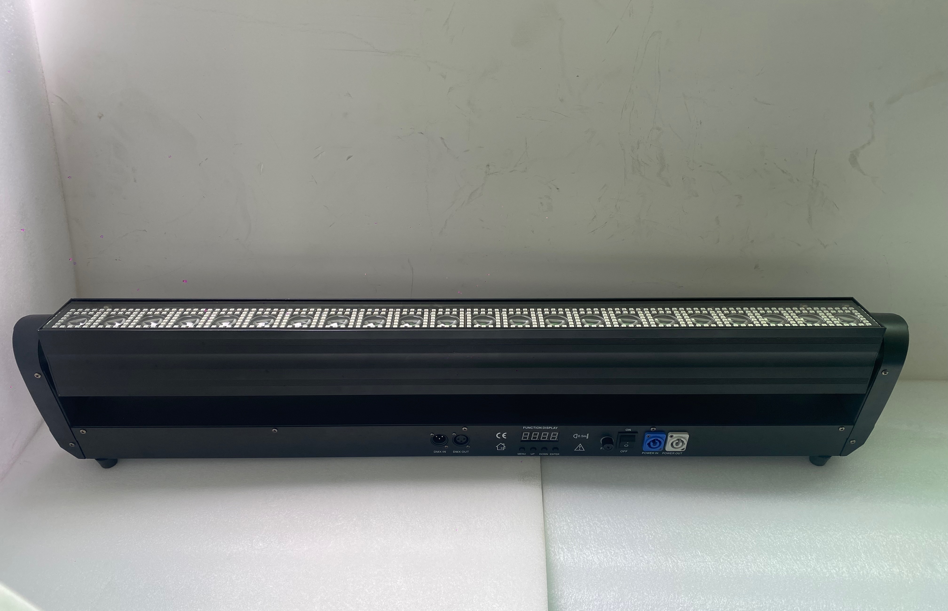 工厂供应 22 长 LED 摇头矩阵灯镭幕灯 dmx 舞台照明