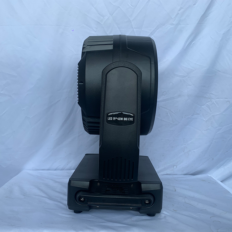 工厂供应大功率19*60W LED蜂眼灯全彩RGBW染色灯变焦无限摇头灯